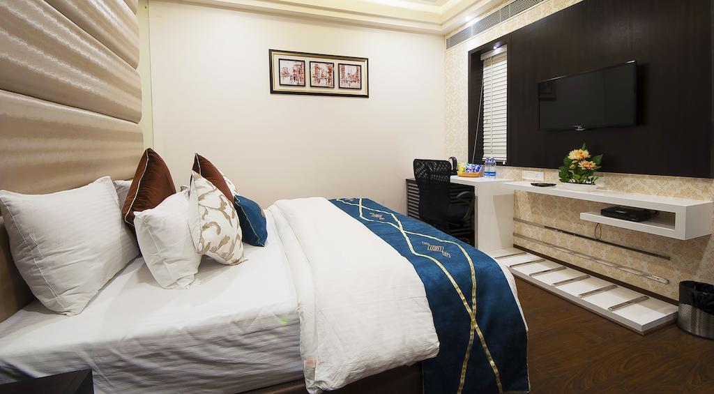 Hotel Taj Princess - Boutique Hotel Delhi  Ngoại thất bức ảnh