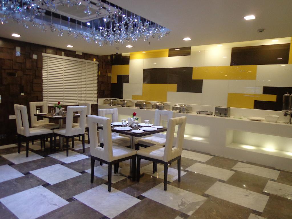Hotel Taj Princess - Boutique Hotel Delhi  Ngoại thất bức ảnh