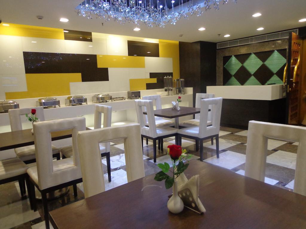 Hotel Taj Princess - Boutique Hotel Delhi  Ngoại thất bức ảnh