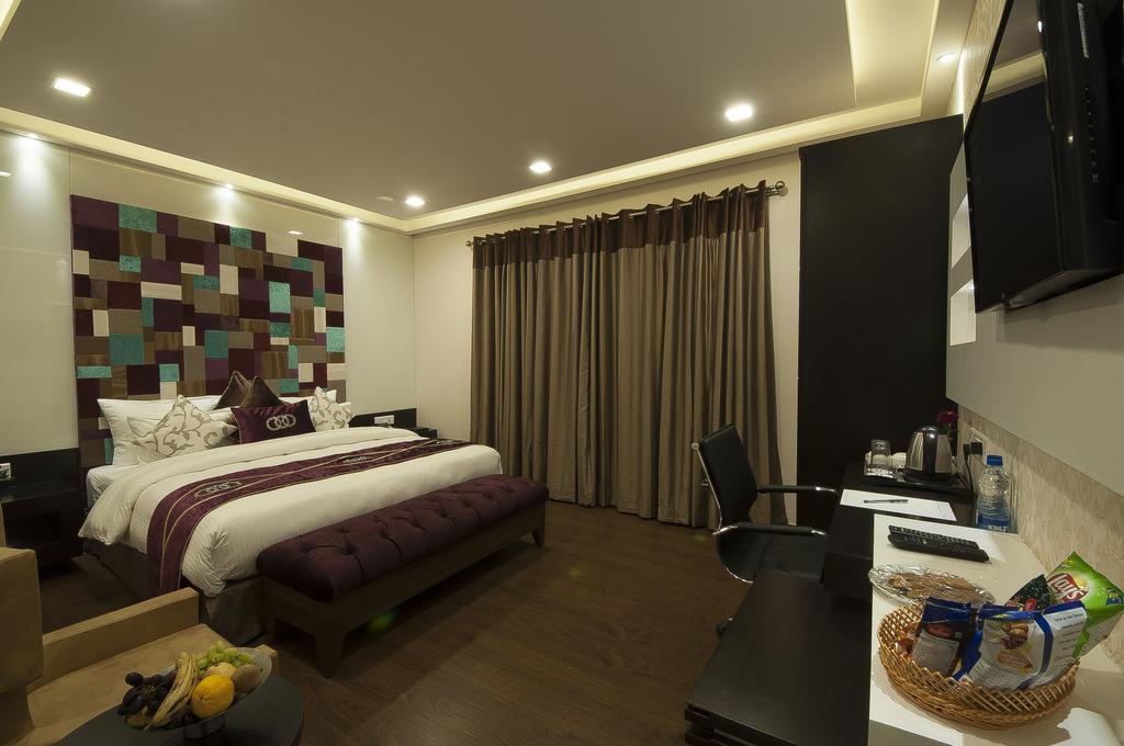 Hotel Taj Princess - Boutique Hotel Delhi  Ngoại thất bức ảnh