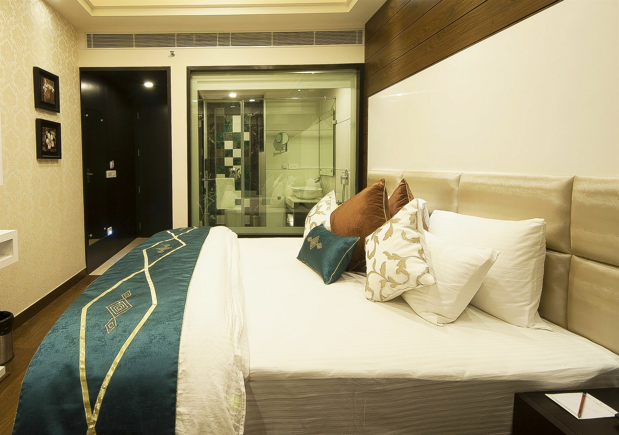 Hotel Taj Princess - Boutique Hotel Delhi  Ngoại thất bức ảnh