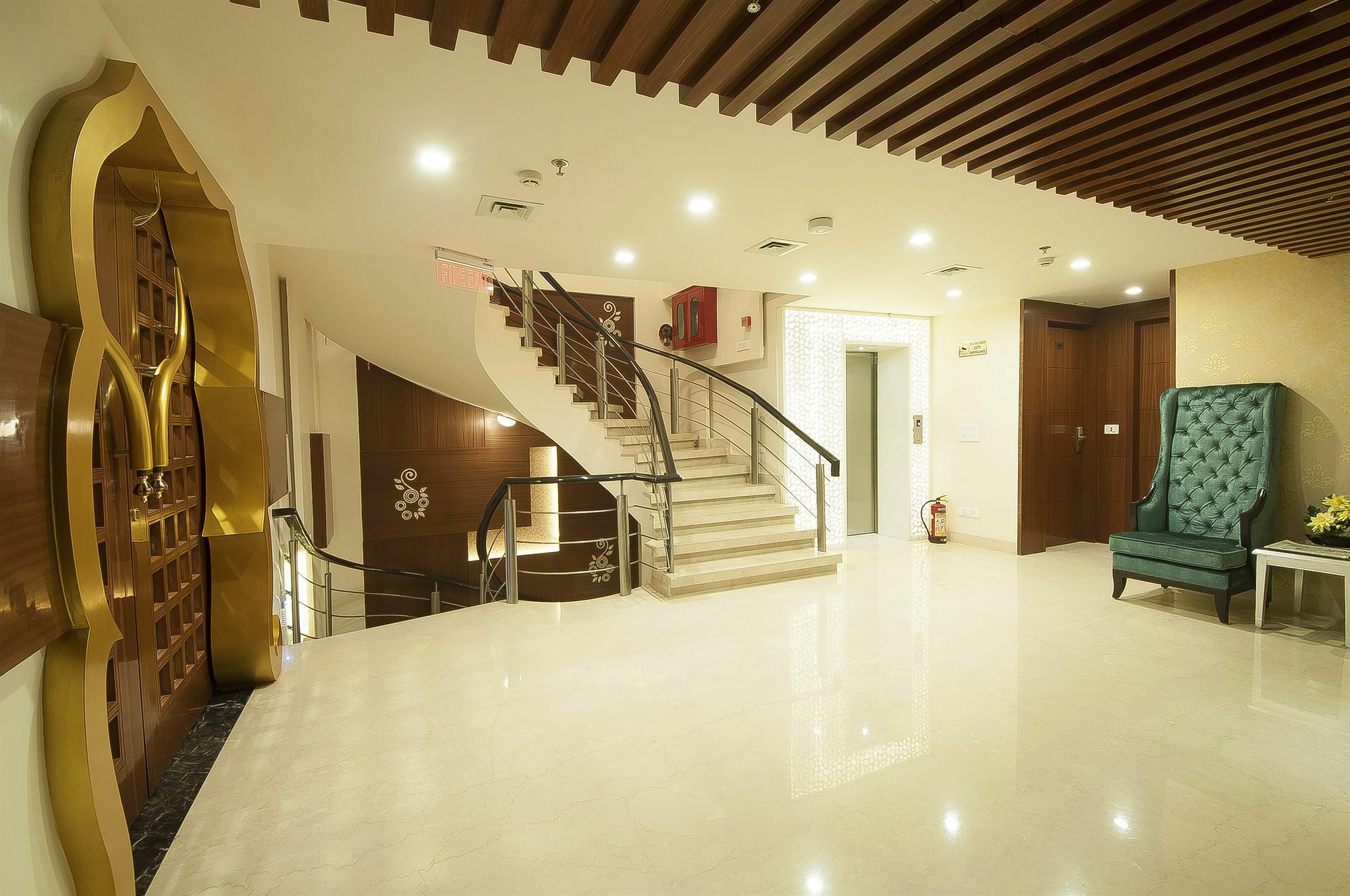 Hotel Taj Princess - Boutique Hotel Delhi  Ngoại thất bức ảnh