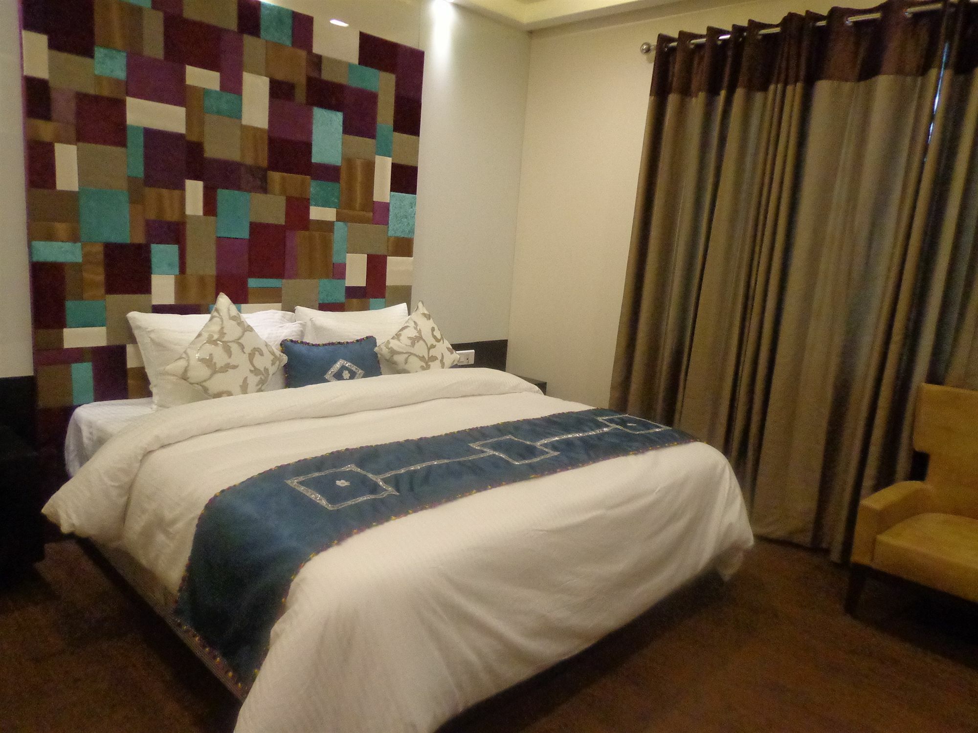 Hotel Taj Princess - Boutique Hotel Delhi  Ngoại thất bức ảnh