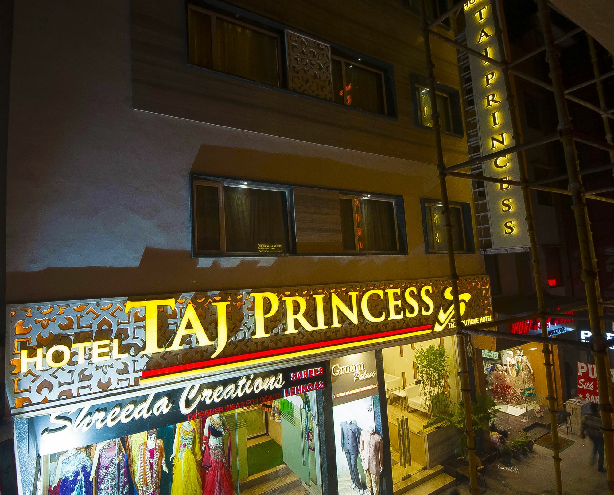 Hotel Taj Princess - Boutique Hotel Delhi  Ngoại thất bức ảnh