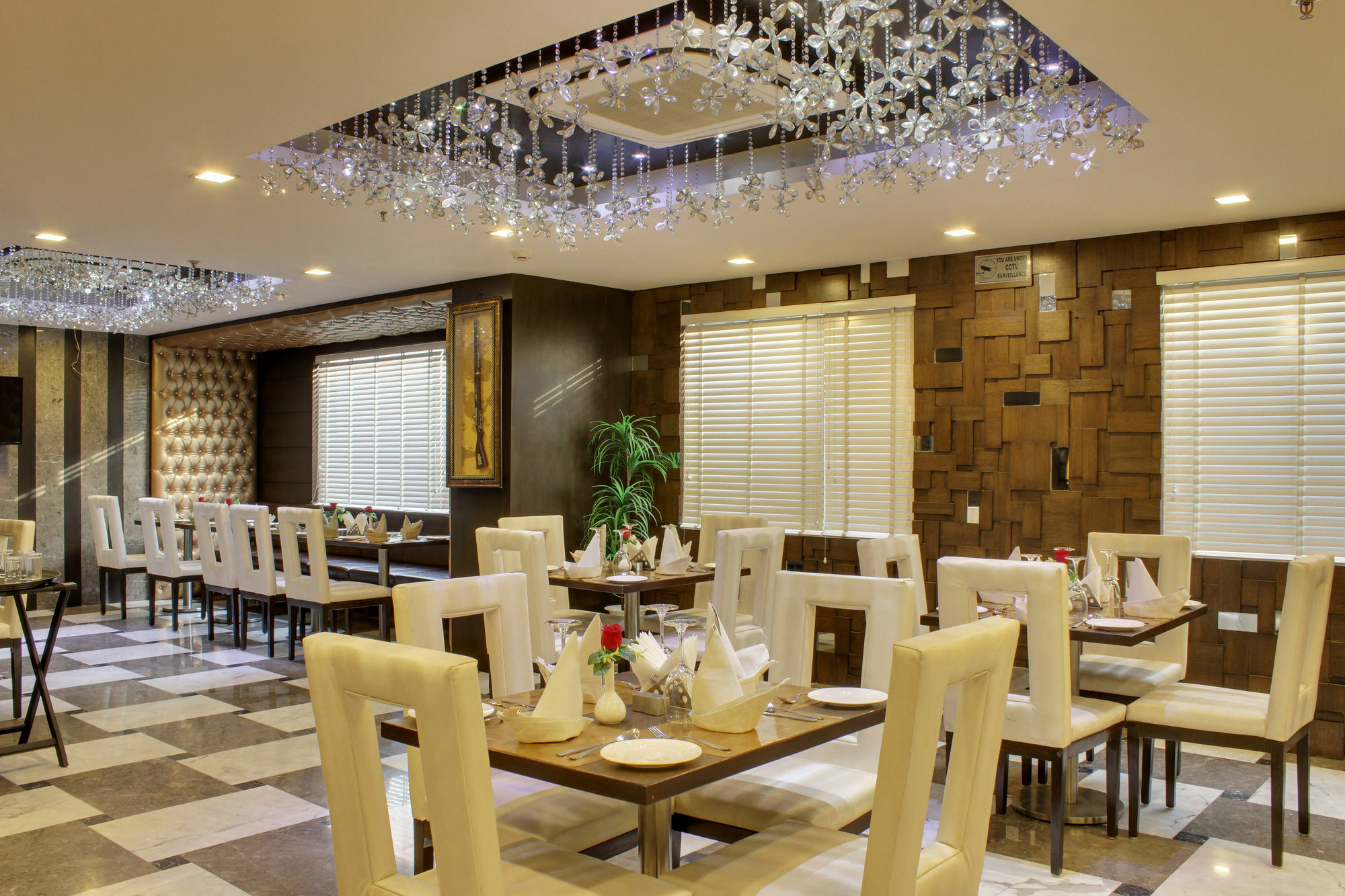 Hotel Taj Princess - Boutique Hotel Delhi  Ngoại thất bức ảnh